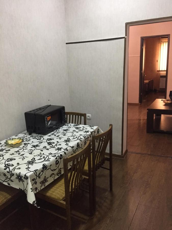 Agmashenebeli 128 Apartment Tbilisi ภายนอก รูปภาพ